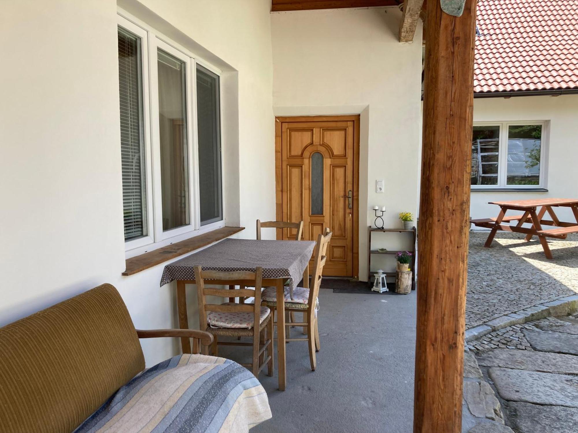 Na Mlejne Lägenhet Telč Exteriör bild